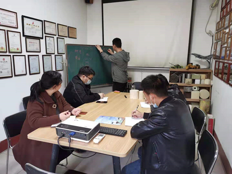 河北漢藍(lán)組織新人進(jìn)行培訓(xùn) 河北漢藍(lán)組織新人進(jìn)行培訓(xùn)